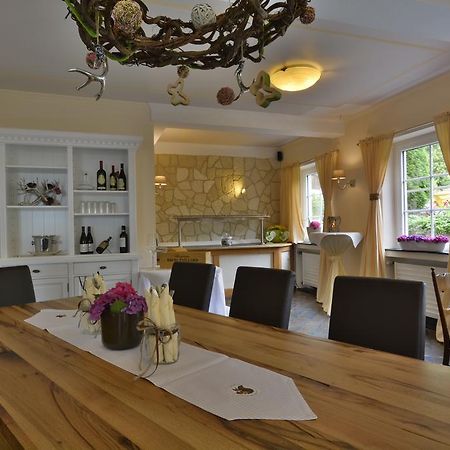 Waldhotel Im Wiesengrund Hurtgenwald Ngoại thất bức ảnh