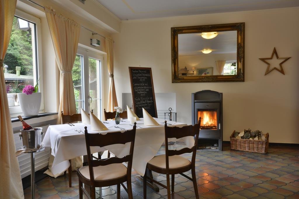 Waldhotel Im Wiesengrund Hurtgenwald Ngoại thất bức ảnh